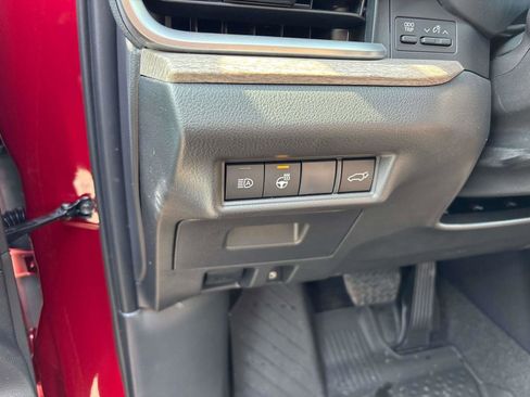 New 2026 Toyota Grand Highlander Platinum AWD/4WD image 12