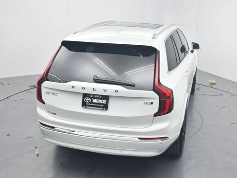 Used 2025 Volvo XC90 B5 Plus AWD/4WD image 61