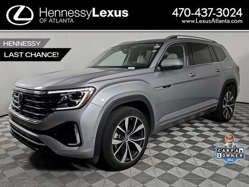 Used 2024 Volkswagen Atlas SEL Premium R-Line image 1