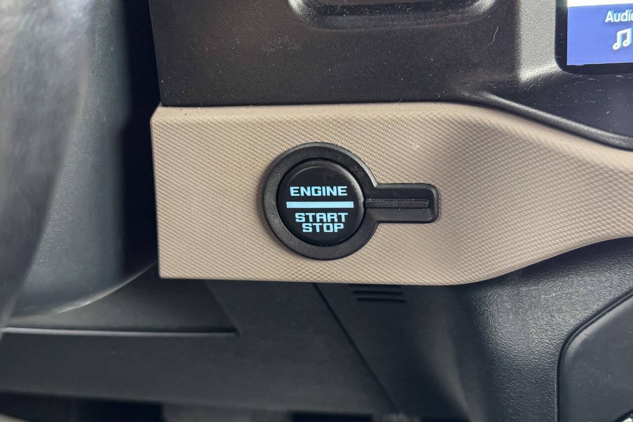 Used 2022 Ford Bronco Wildtrak AWD/4WD image 38