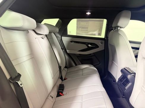 New 2026 Land Rover Range Rover Evoque S image 32