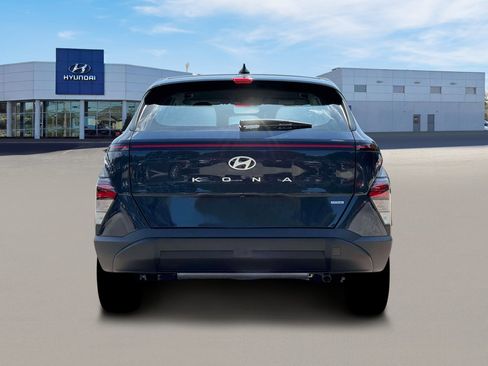 New 2026 Hyundai Kona SE image 6