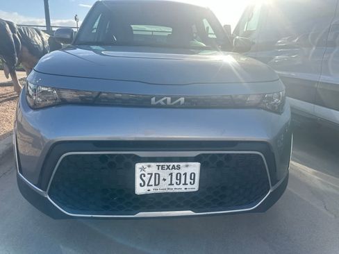 Used 2023 Kia Soul LX w/ LX Technology Package FWD image 20