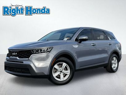 Used 2022 Kia Sorento LX