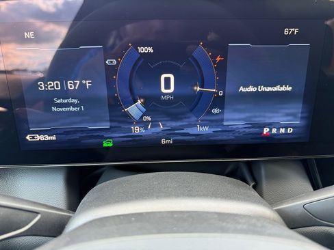 New 2026 Chevrolet Equinox EV LT image 19