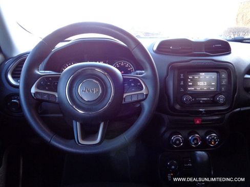 Used 2017 Jeep Renegade Sport w/ Power & Air Group image 10