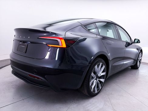Used 2024 Tesla Model 3 Standard Range RWD image 14