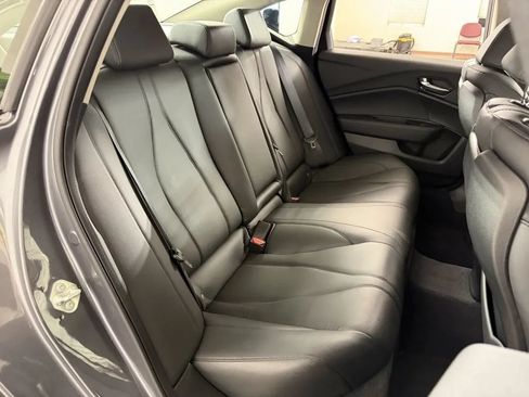 Used 2023 Acura TLX FWD image 31