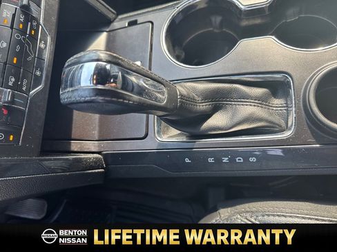 Used 2017 Ford Explorer XLT w/ Equipment Group 202A image 25