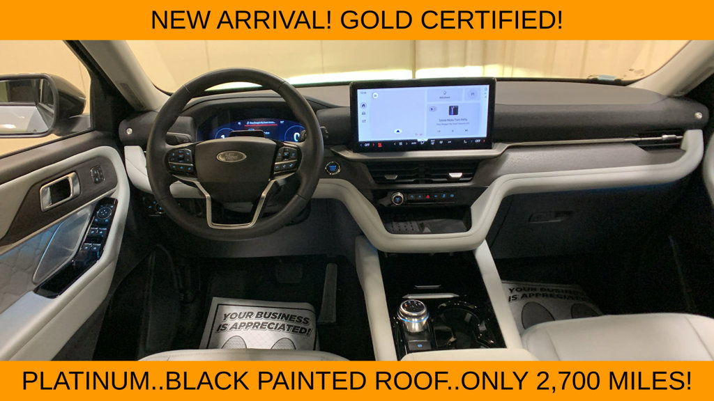 Used 2025 Ford Explorer Platinum w/ Ultimate Package AWD/4WD image 31