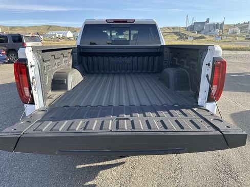 New 2026 GMC Sierra 1500 SLT w/ SLT Premium Plus Package AWD/4WD image 23