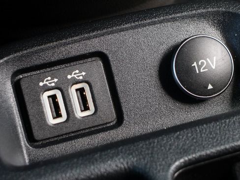 Used 2020 Ford Transit Connect XL image 30