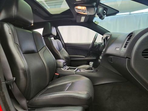 Used 2016 Dodge Charger SXT w/ AWD Plus Group image 31