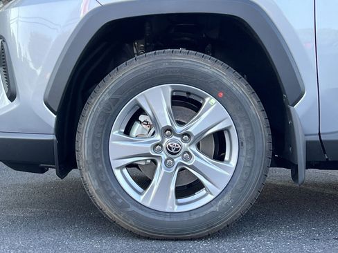 New 2025 Toyota RAV4 XLE image 5