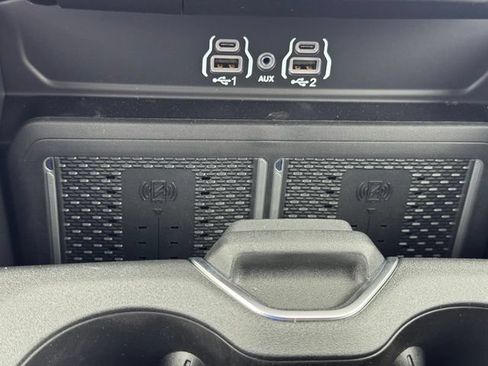 New 2026 RAM 2500 Big Horn AWD/4WD image 36