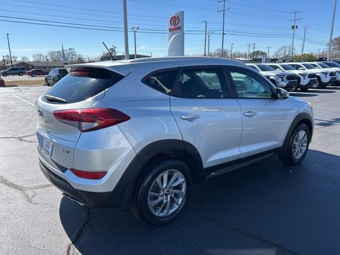 Used 2016 Hyundai Tucson Eco image 18