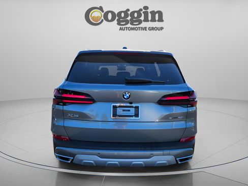New 2026 BMW X5 sDrive40i w/ Premium Package image 3