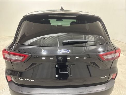 Used 2025 Ford Escape Active AWD/4WD image 24