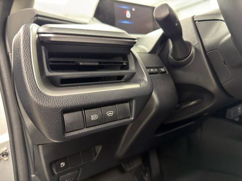 Used 2023 Toyota Prius LE AWD/4WD image 16