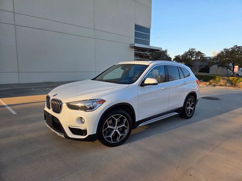 Used 2018 BMW X1 sDrive28i image 5
