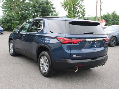 Used 2022 Chevrolet Traverse LT AWD/4WD image 6