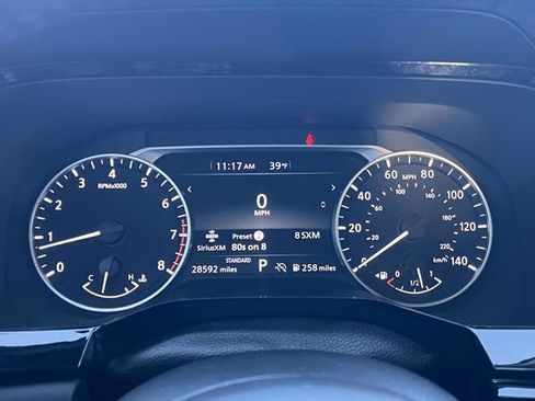 Used 2024 Nissan Pathfinder SV w/ SV Premium Package image 35