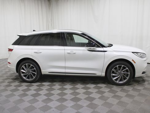 Used 2022 Lincoln Corsair Grand Touring w/ Elements Technology Bundle image 33