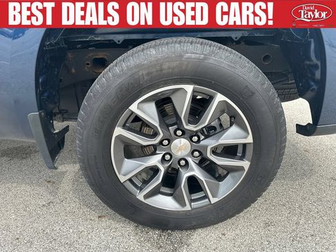 Used 2023 Chevrolet Silverado 1500 LT AWD/4WD image 24