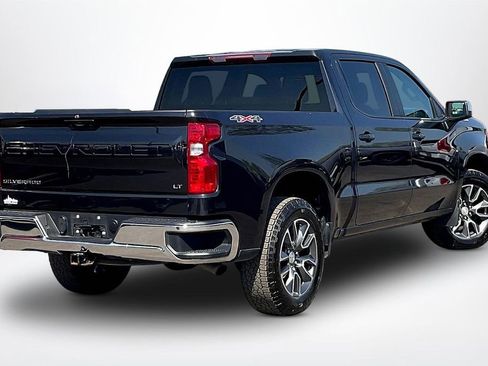 Used 2023 Chevrolet Silverado 1500 LT AWD/4WD image 6