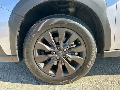 Certified 2025 Subaru Outback Onyx Edition image 19