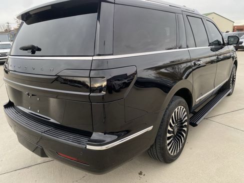 Used 2019 Lincoln Navigator L Black Label w/ Cargo Package image 13