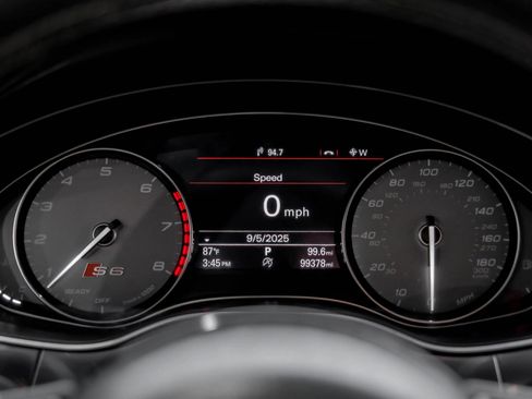 Used 2018 Audi S6 Prestige image 28