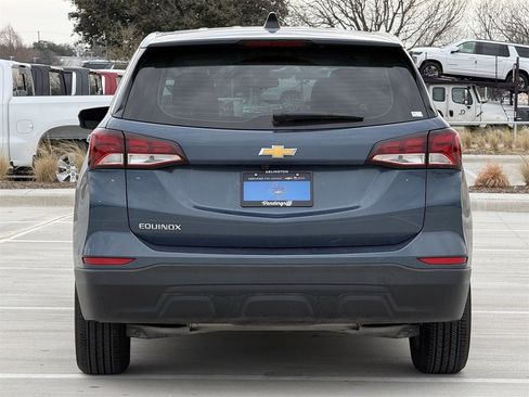 Certified 2024 Chevrolet Equinox LS image 5