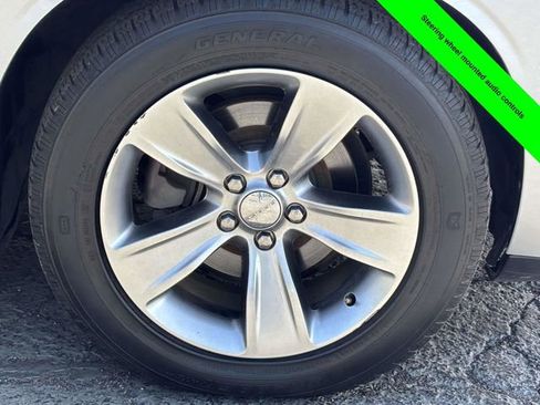 Used 2020 Dodge Challenger SXT RWD image 28