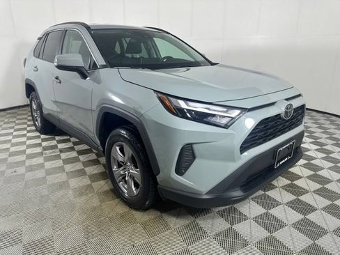 Used 2023 Toyota RAV4 XLE AWD/4WD image 1