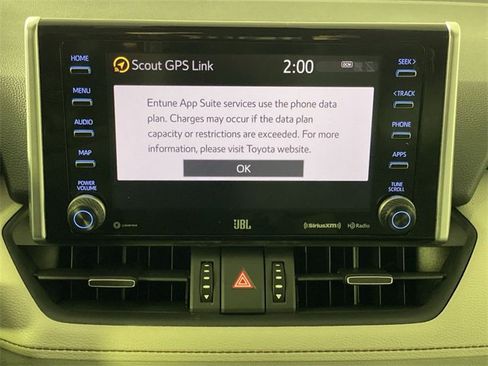 Used 2019 Toyota RAV4 XLE Premium image 19