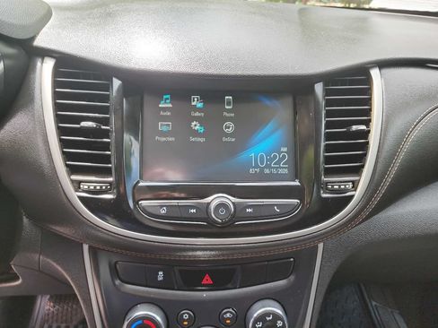 Used 2017 Chevrolet Trax LS FWD image 18
