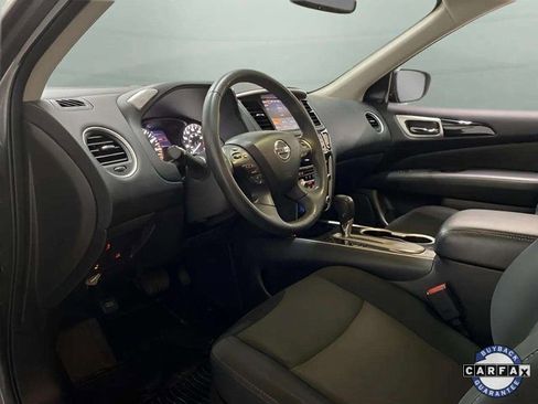 Used 2019 Nissan Pathfinder SV image 64