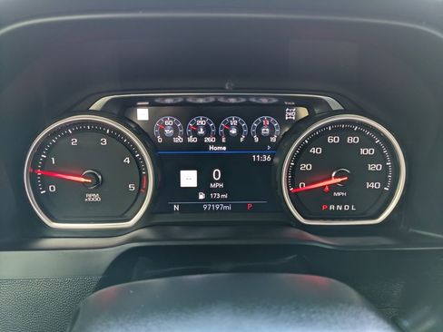 Used 2022 Chevrolet Silverado 2500 High Country w/ Safety Package II image 33