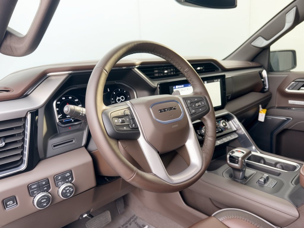 Used 2025 GMC Sierra 1500 Denali w/ Denali Carbonpro Edition AWD/4WD image 4