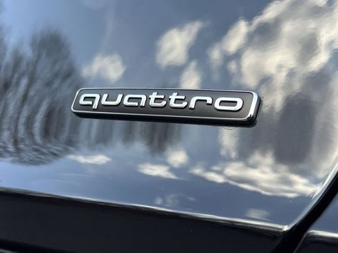 Used 2025 Audi A8 L 3.0T image 29