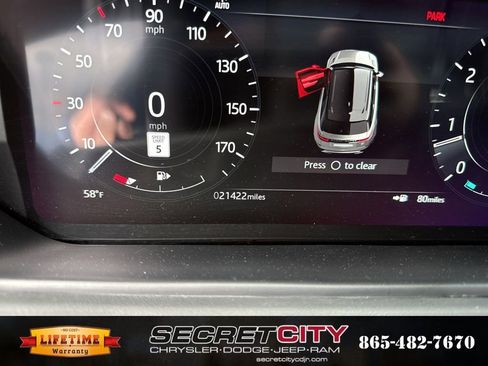 Used 2023 Land Rover Range Rover Velar R-Dynamic S image 11