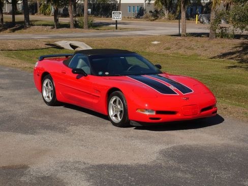 Used 2000 Chevrolet Corvette Convertible image 78