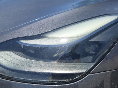 Used 2023 Tesla Model Y AWD image 10