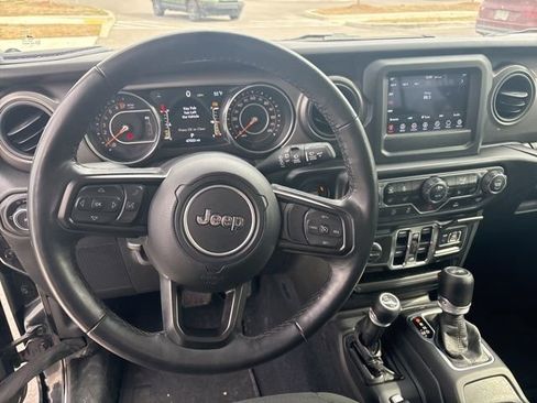 Used 2022 Jeep Wrangler Unlimited Sport image 21