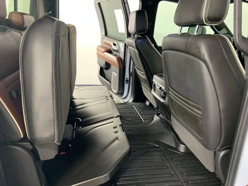 Used 2026 GMC Sierra 3500 Denali Ultimate AWD/4WD image 23