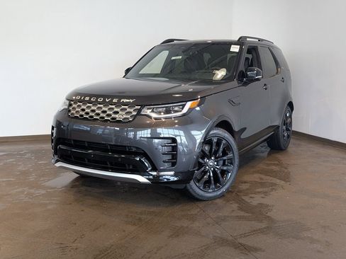 New 2026 Land Rover Discovery Limited Edition image 1