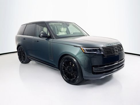 New 2026 Land Rover Range Rover Autobiography AWD/4WD image 3