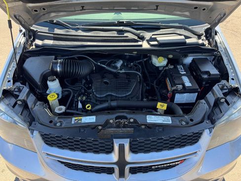 Used 2019 Dodge Grand Caravan GT FWD image 25