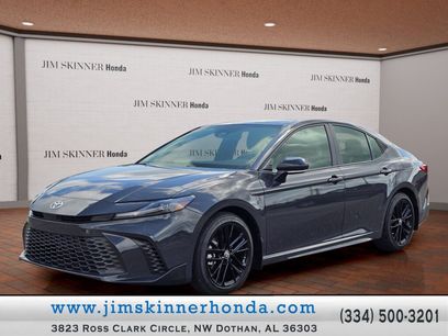Used 2025 Toyota Camry SE w/ Convenience Package
